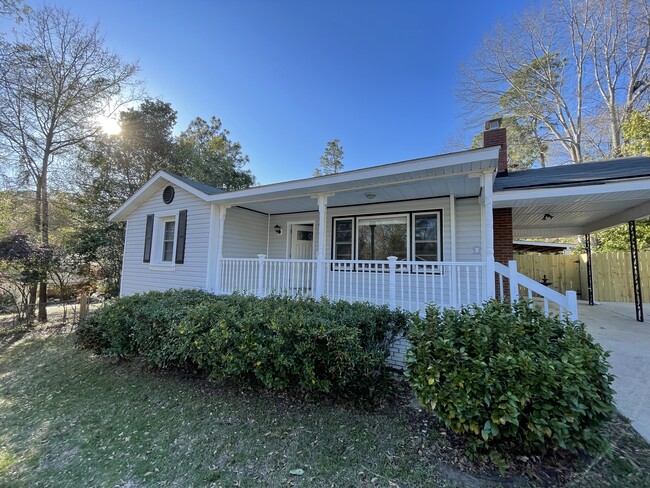 903 Valley View St in Aiken, SC - Foto de edificio - Building Photo