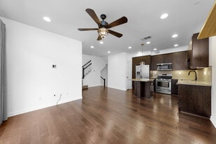 2255 Indus Way in San Marcos, CA - Building Photo