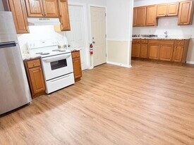 10 Marble St, Unit #1 in Haverhill, MA - Building Photo