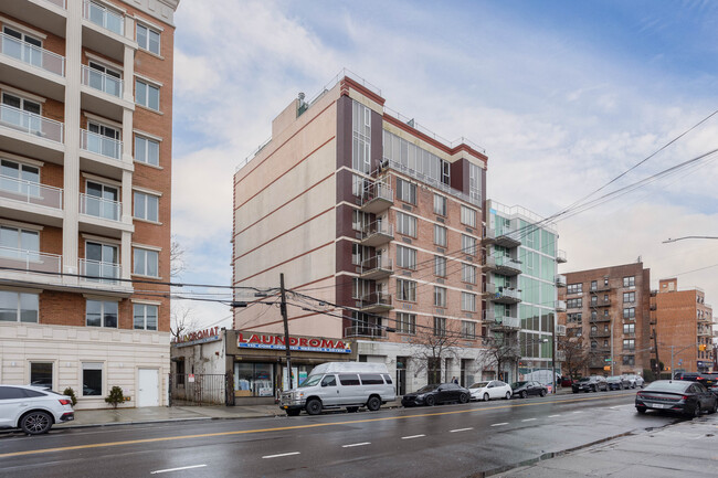 390 Kings Hwy in Brooklyn, NY - Building Photo - Building Photo