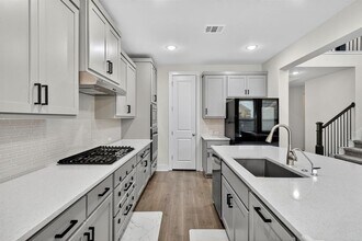 109 Arcadian Cv in Liberty Hill, TX - Foto de edificio - Building Photo