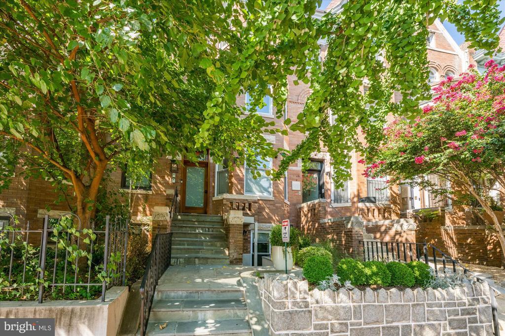 1777 T St NW in Washington, DC - Building Photo