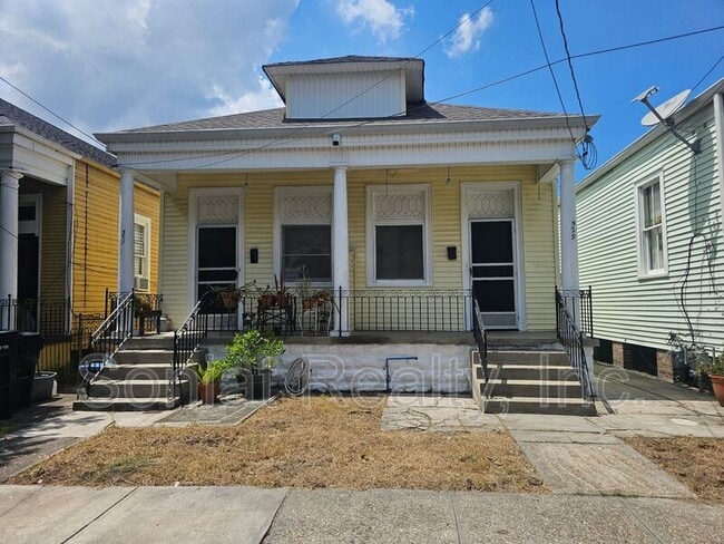 property at 529 S Scott St