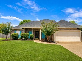 131 Kenzie Dr in Madison, MS - Building Photo