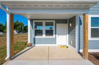 River Valley Apartments in Terre Haute, IN - Foto de edificio - Building Photo