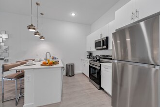 649 Trikomo Dr in Davenport, FL - Building Photo - Building Photo