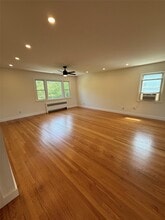 44 Wall St in Valhalla, NY - Building Photo - Building Photo