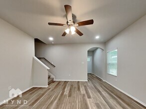 1234 Shadwell Dr in San Antonio, TX - Building Photo - Building Photo