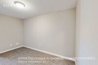 812 N Port St photo'