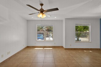 7607 King Arthurs Ct in Laredo, TX - Building Photo - Building Photo