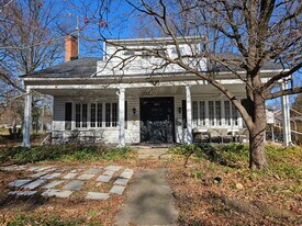 3802 Oliver St in Hyattsville, MD - Building Photo