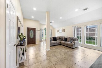 15703 W Astern Dr in Crosby, TX - Building Photo - Building Photo