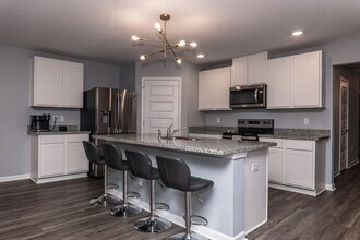 3431 Phoenix Ct in Crestview, FL - Building Photo - Building Photo