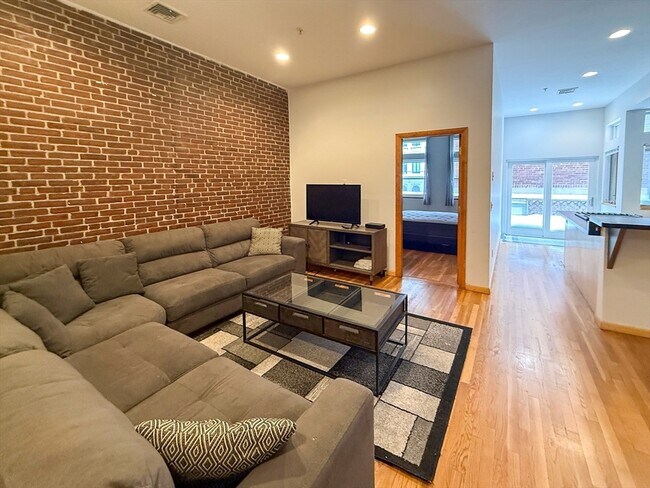 49-51-51 Temple Pl in Boston, MA - Building Photo - Building Photo