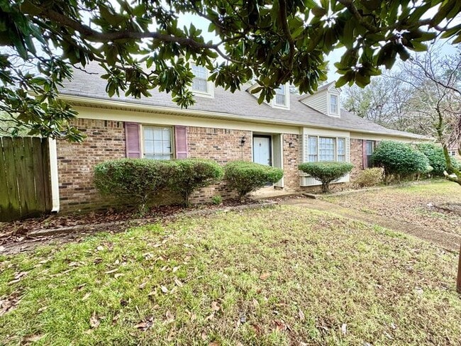 2664 Richwood St in Memphis, TN - Building Photo - Building Photo