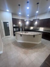 9219 Crowell Dr in Elk Grove, CA - Building Photo - Building Photo