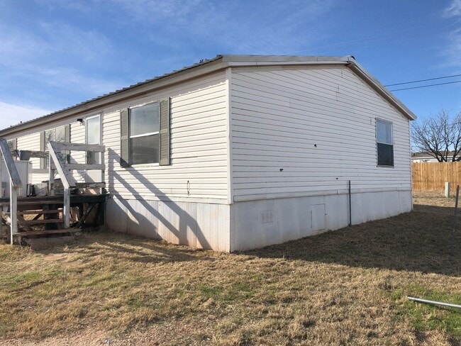 1109 Market St in Tye, TX - Building Photo - Building Photo