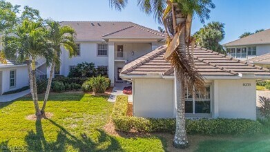 8251 Grand Palm Dr in Ft. Myers, FL - Building Photo - Building Photo
