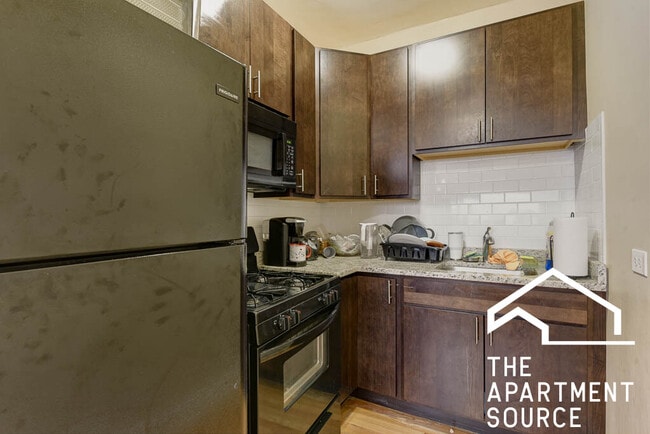 2801 N Keating Ave in Chicago, IL - Building Photo - Building Photo