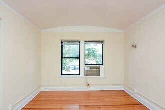 541 W Arlington Pl in Chicago, IL - Building Photo - Building Photo