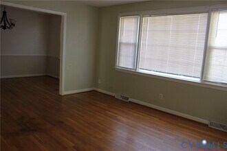 1301 Canterbury Ln in Colonial Heights, VA - Building Photo - Building Photo