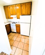 1440 Lincoln Ave, Unit Lincoln 1 Bedroom in San Rafael, CA - Building Photo - Building Photo