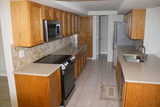 6734 El Camino Paloma St in Port Richey, FL - Foto de edificio - Building Photo