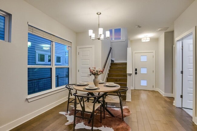 2001 Tramson Dr in Austin, TX - Building Photo - Building Photo