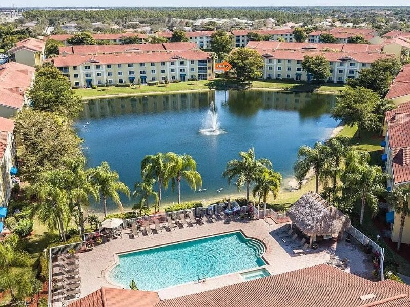 8298 Key Royal Ln in Naples, FL - Building Photo