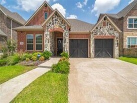 5888 Austin Waters in The Colony, TX - Building Photo