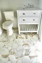 29 Palmetto Dr in Miami Springs, FL - Building Photo - Building Photo