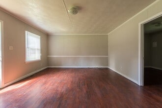 317 Jennings St in Lincolnton, NC - Building Photo - Building Photo