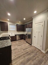 106 Castro St in Norman, OK - Building Photo - Building Photo