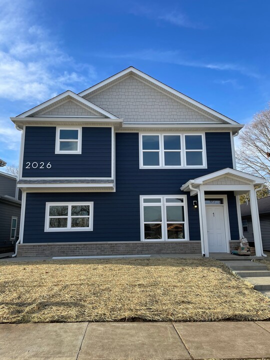 2026 Scott Street in Lafayette, IN - Foto de edificio