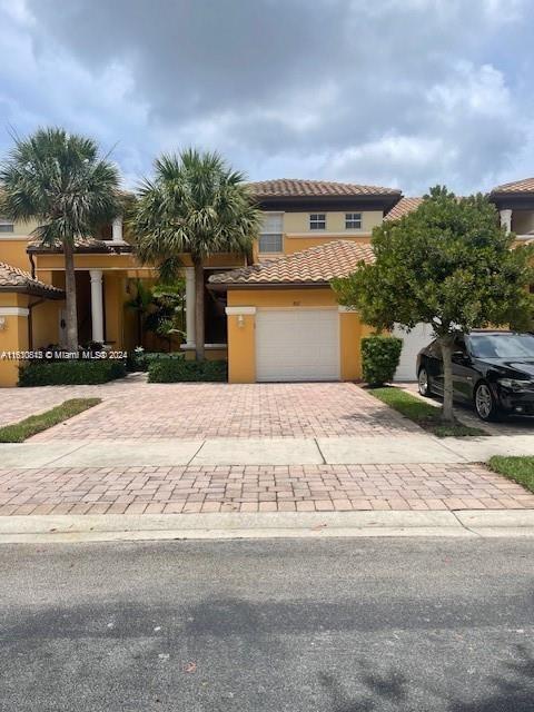 8111 NW 127th Ln in Parkland, FL - Building Photo - Building Photo