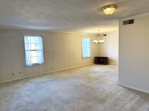 3438 Villa Ridge in Peoria, IL - Building Photo - Building Photo