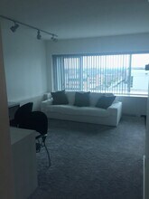 555 E William St, Unit 11J in Ann Arbor, MI - Foto de edificio - Building Photo