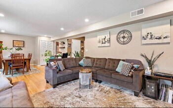 741 10TH St in Secaucus, NJ - Building Photo - Building Photo