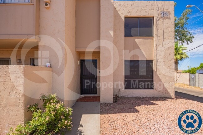 property at 3526 W Dunlap Ave
