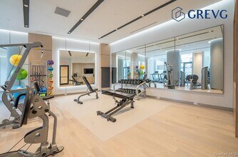 136-18 Maple Ave in New York, NY - Building Photo - Building Photo