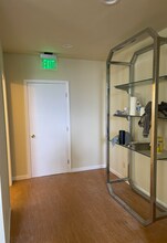420 San Mateo Ave in San Bruno, CA - Building Photo - Building Photo