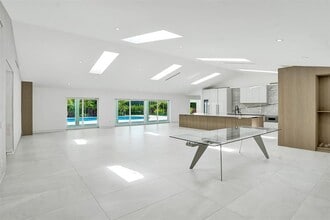 2800 Banyan Blvd Cir NW in Boca Raton, FL - Building Photo - Building Photo