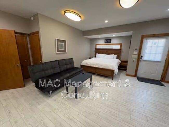 335 N Peachtree Ave in Cookeville, TN - Building Photo - Building Photo