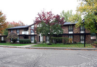 Parkside Village Apartments in Dover, OH - Building Photo - Building Photo