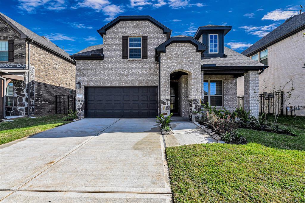 1220 Garden Jade Dr in Katy, TX - Foto de edificio