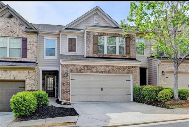 property at 1000 Parkside Wood Ct