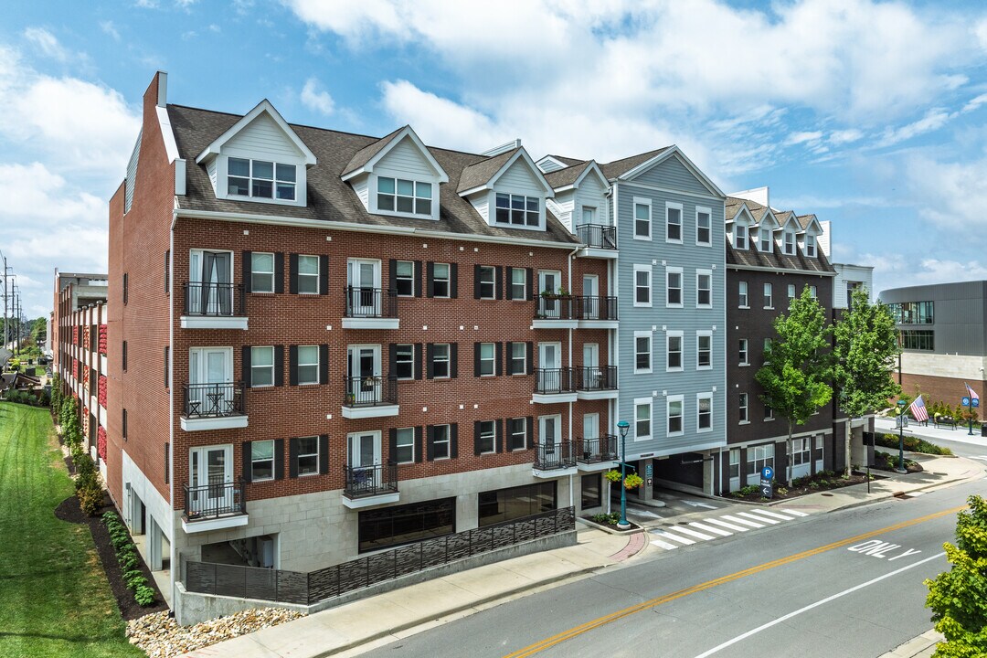 Flats at Switch in Fishers, IN - Foto de edificio