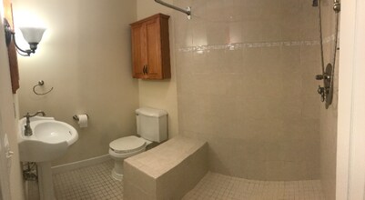 3227 11th St NW, Unit 1A in Washington, DC - Building Photo - Building Photo