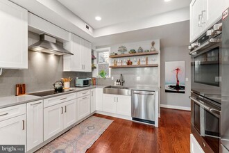 1812 1st St NW in Washington, DC - Building Photo - Building Photo