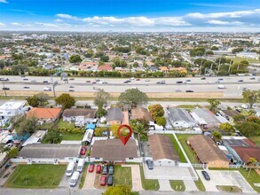 310 SW 76th Ct in Miami, FL - Building Photo - Building Photo